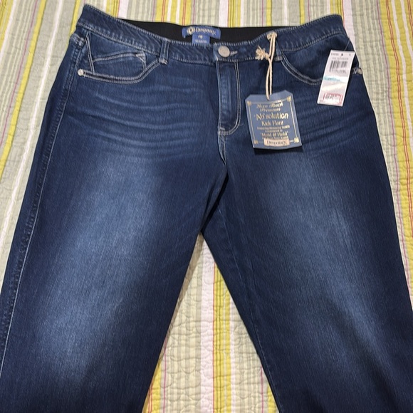 Democracy Kick Flare Jeans Size 16 - Picture 2 of 8